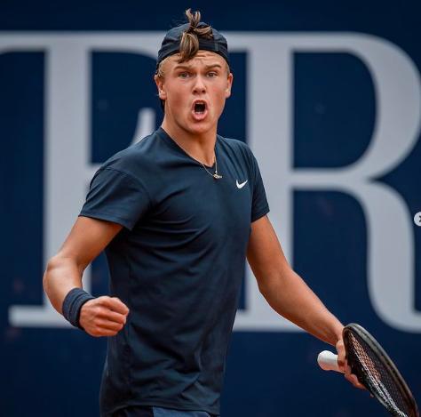 转会费与工 转会费与工